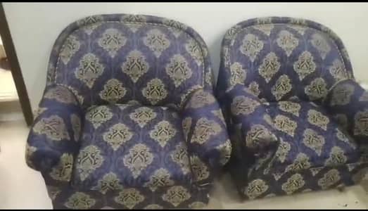 2 seats 3 person 1. or 1 4 person