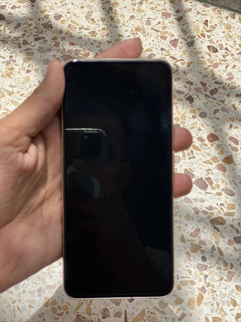 Google Pixel 8 1