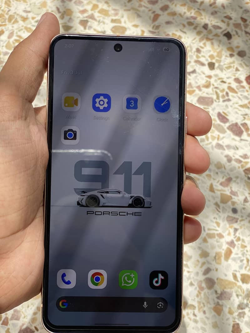 Google Pixel 8 3
