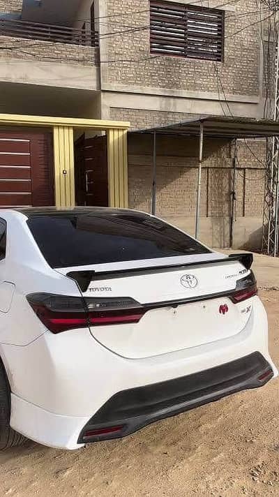 Toyota Grandy  Trunk Spoiler