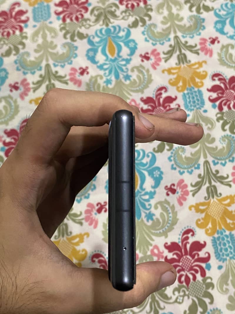 Google Pixel 7a 3