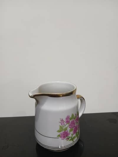 Small Milk Pot (also for pouring other drinks) for children