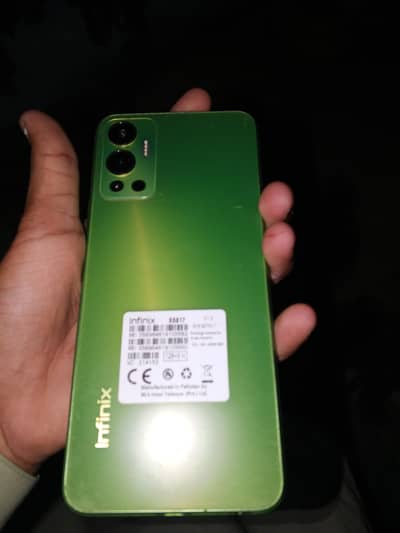 Infinix hot 12