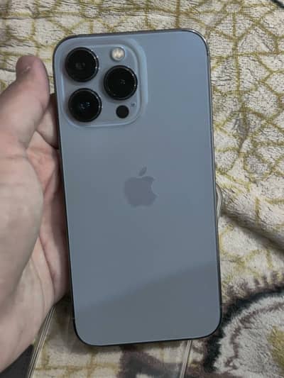 Apple iPhone 13 Pro