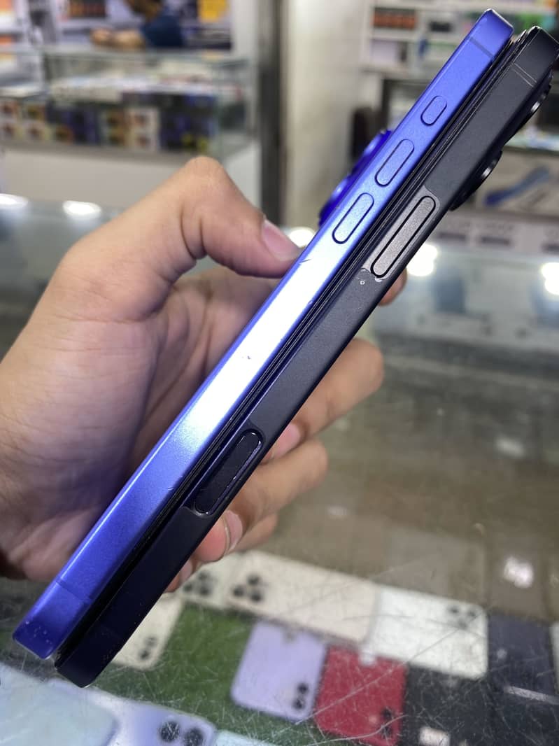 Apple iPhone 16 Plus 1