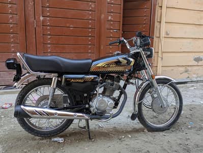 Honda cg 125 2024 model red colour