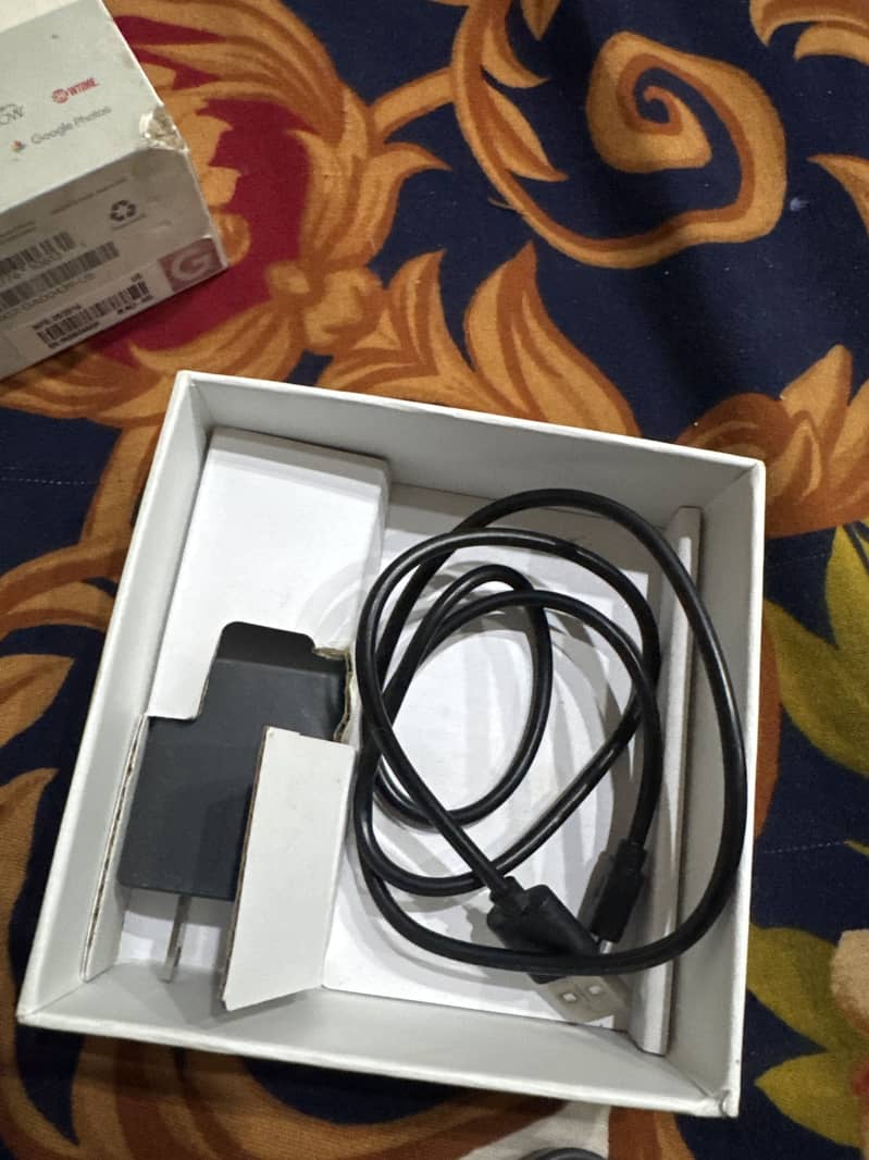 Google Chromecast 2