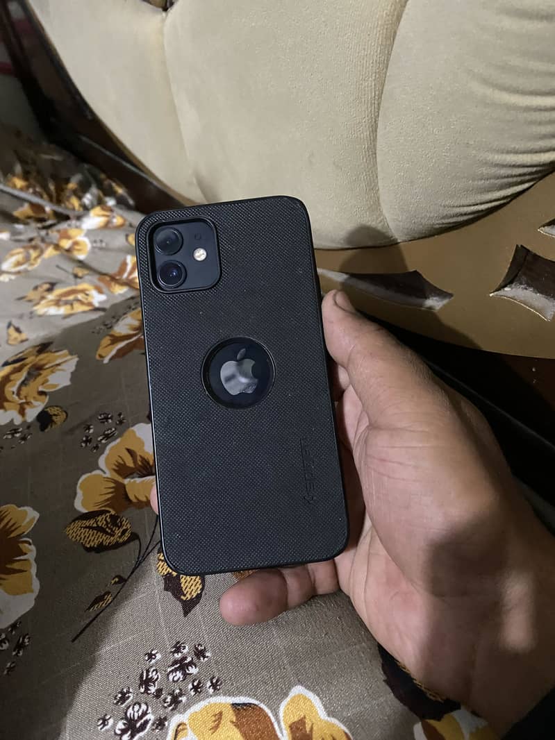 Apple iPhone 12 2