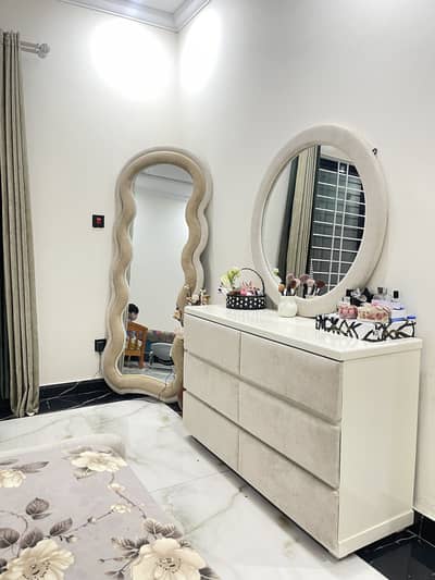 Bed For sale along with side tables and Dressing Table