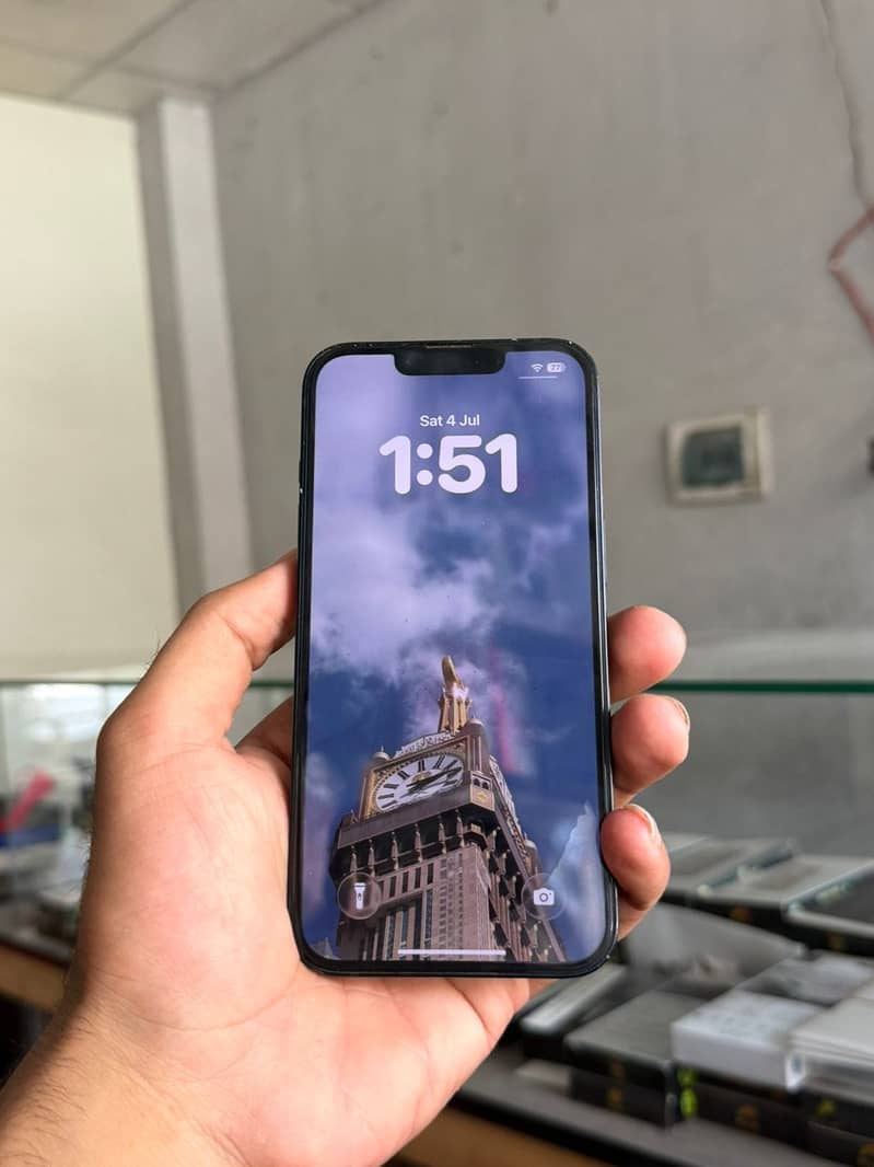 Apple iPhone 14 1