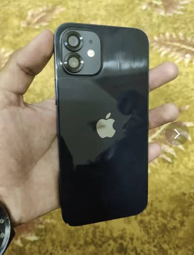Apple iPhone 12