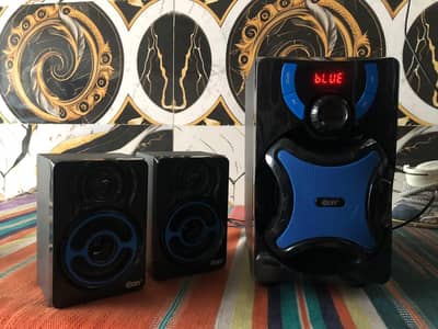 Eon Bluetooth speakers