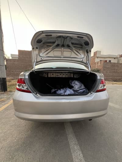 Honda City IDSI 2004 total janian 03001817322