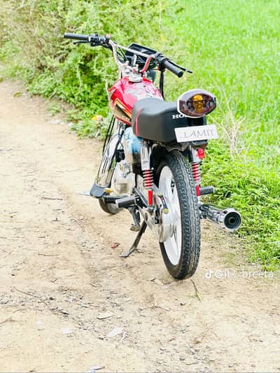 saf sutra bike hai urgent sele krna hai