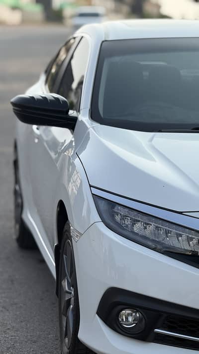 Honda Civic VTi Oriel Prosmatec (2021) model