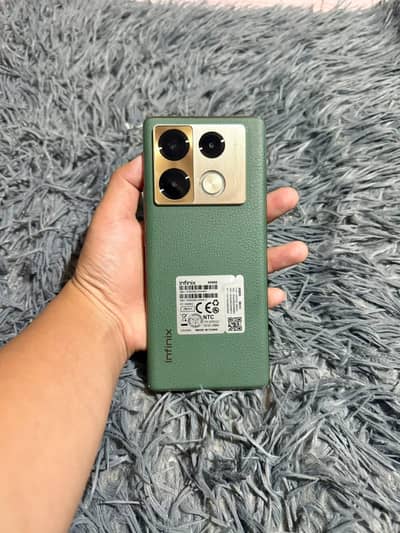Infinix Note 40 Pro