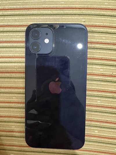 Apple iPhone 12