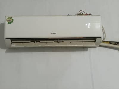 Gree 1)5 Ton ac