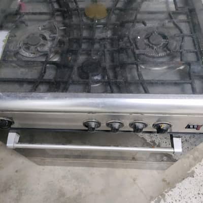 cooking range available