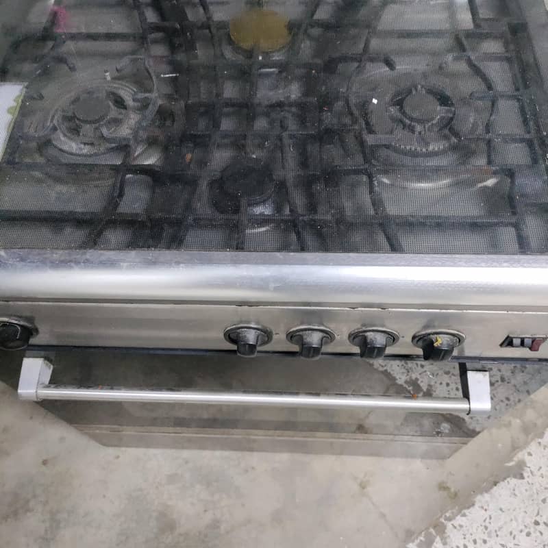 cooking range available 0