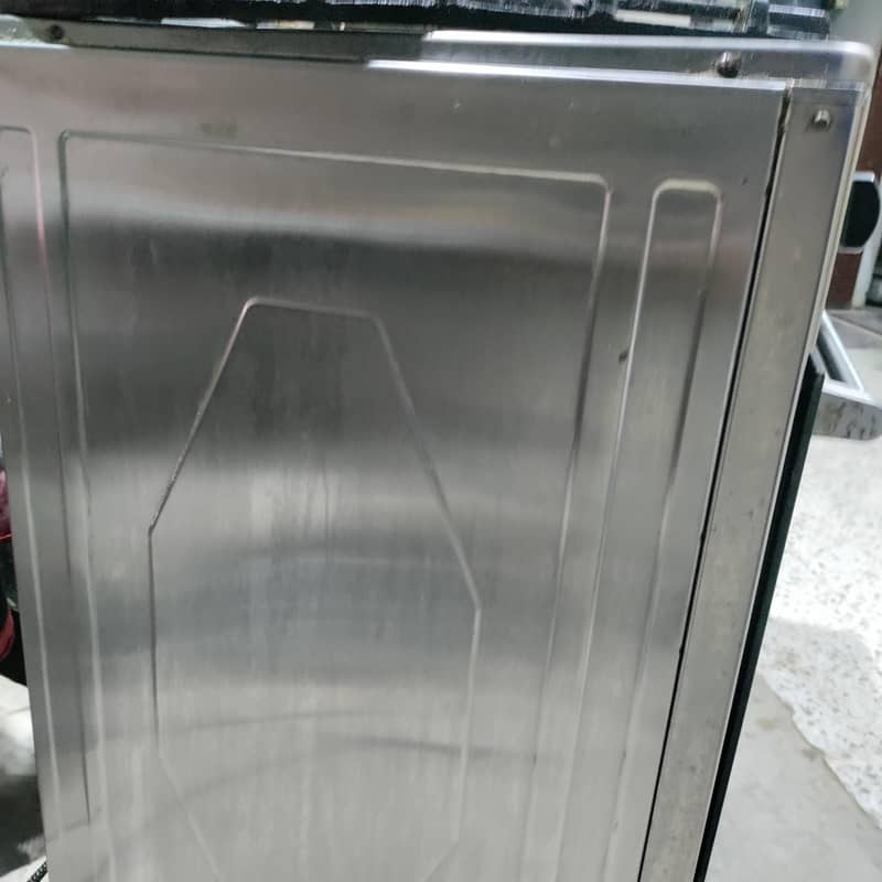 cooking range available 4