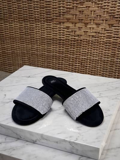 VICTORIA’s SECRET slider slippers