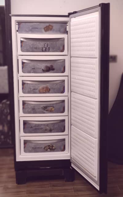 Dawlance  Vertical Glass Door Freezer - Like New & Energy Efficient