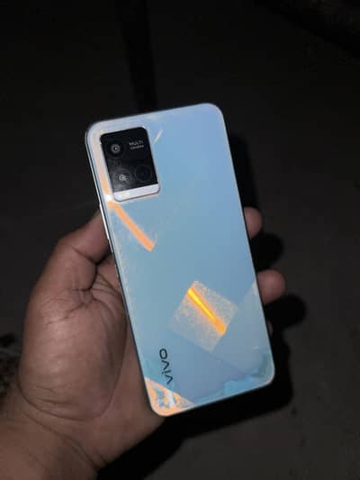 Vivo Y21