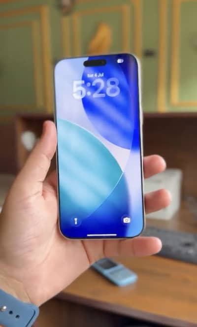 Apple iPhone 16 Pro Max