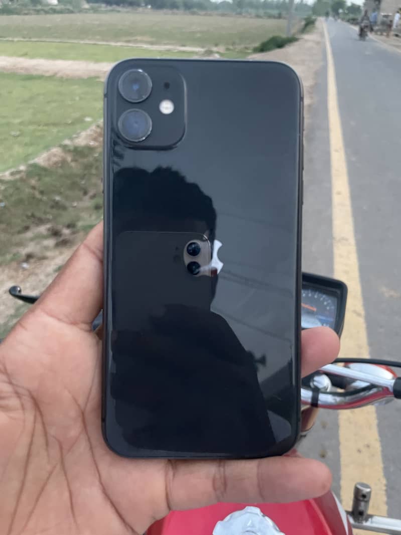 Apple iPhone 11 2