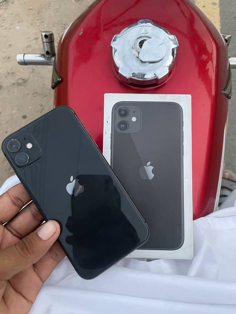 Apple iPhone 11 5