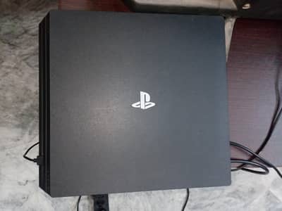 PS4 Pro | 1 Controller | Mortal Kombat 11