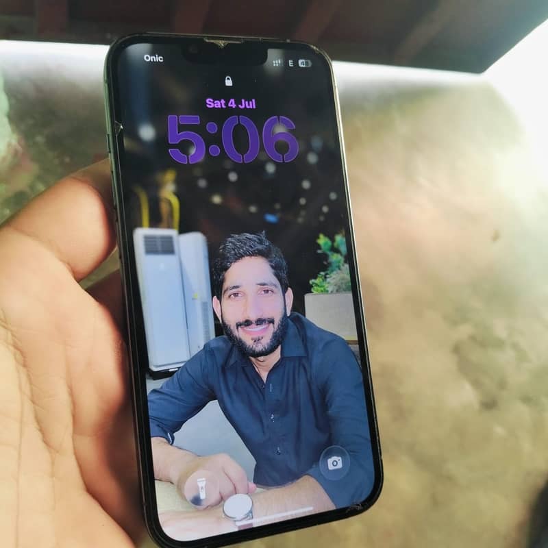 Iphone 13pro 1