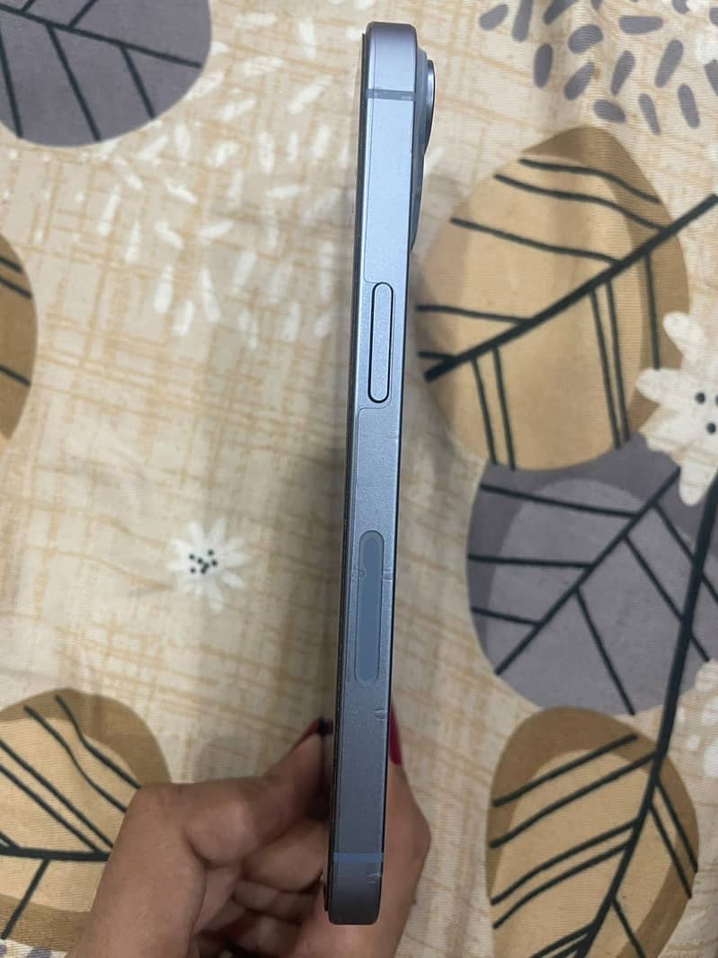 Apple iPhone 14 1