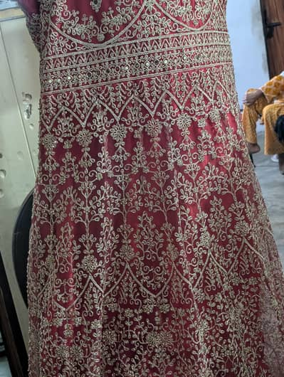 ya for sale ha dekh lo jisko Samaj ma ati ha la lo