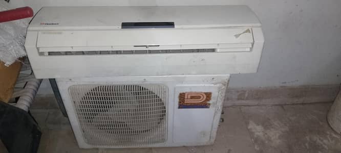 non Inverter dawlance ac 1.5 ton