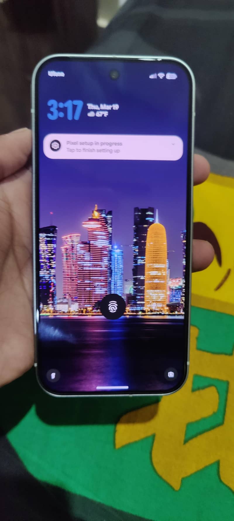 Google Pixel 9 4