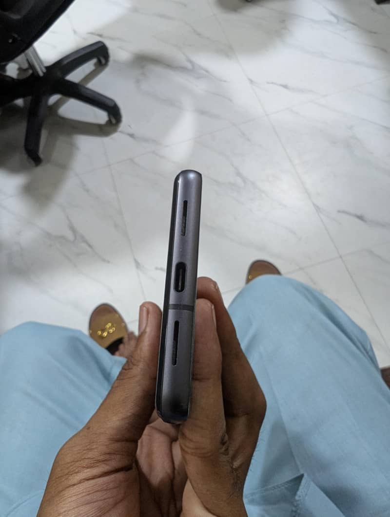 Google Pixel 7 5