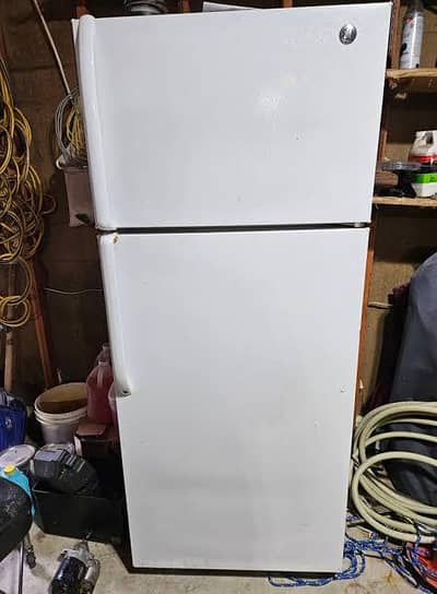Used GE Fridge for Sale - White Color, Heavy Duty Cooling