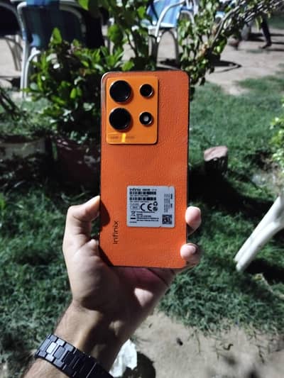 Infinix Note 30