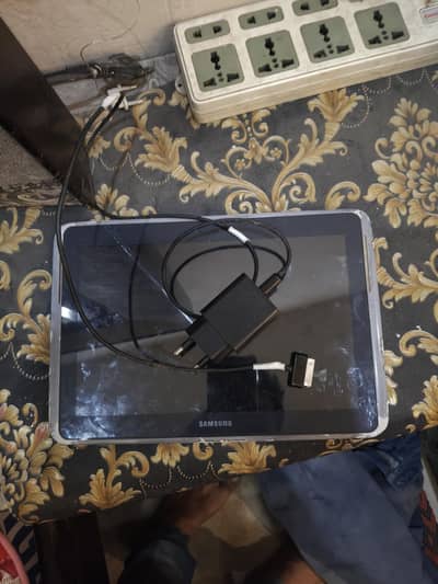 SAMSUNG GALAXY NOTE 10.1 tab