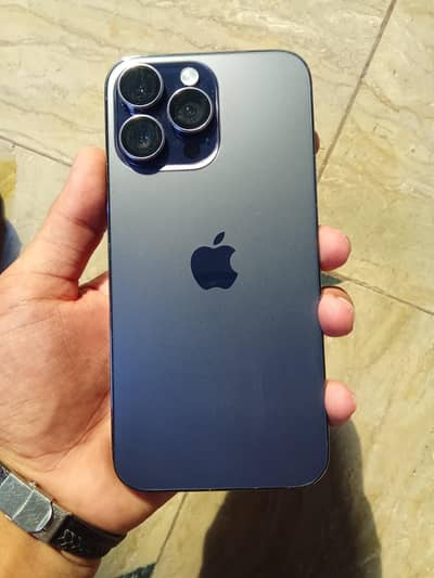 iphone 14pro max owner locked hy