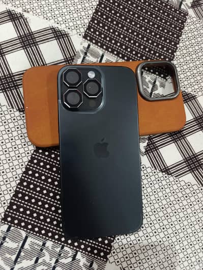 Apple iPhone 16 Pro Max jv