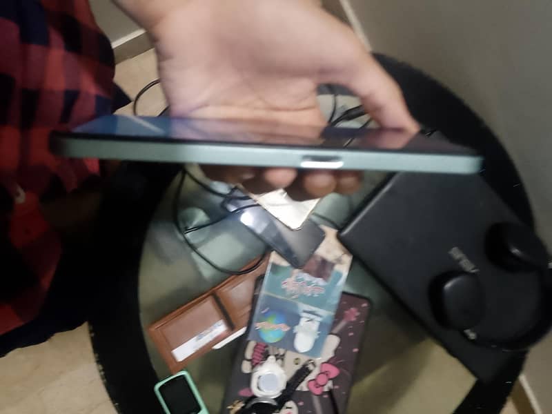 OPPO A57 1