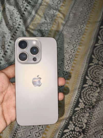 Apple iPhone 15 Pro