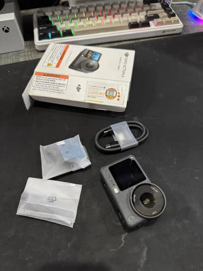 Dhi action 6 camera (READ AD)