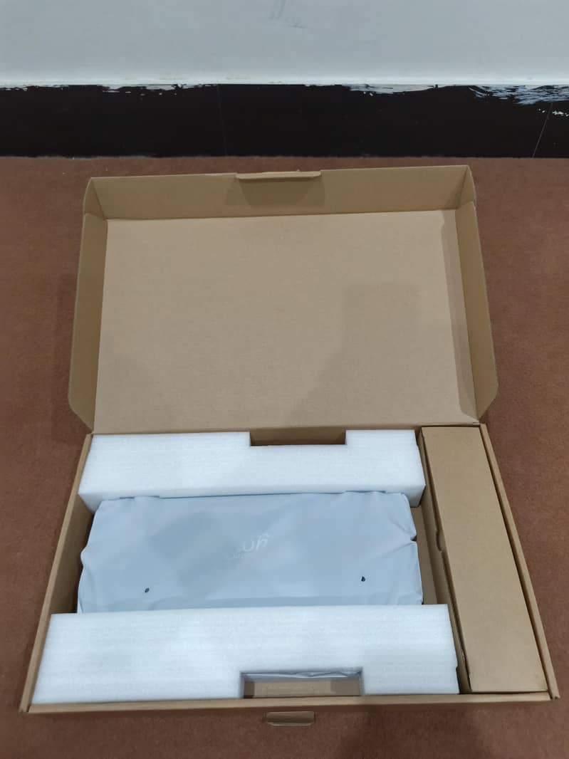 LAPTOP 5