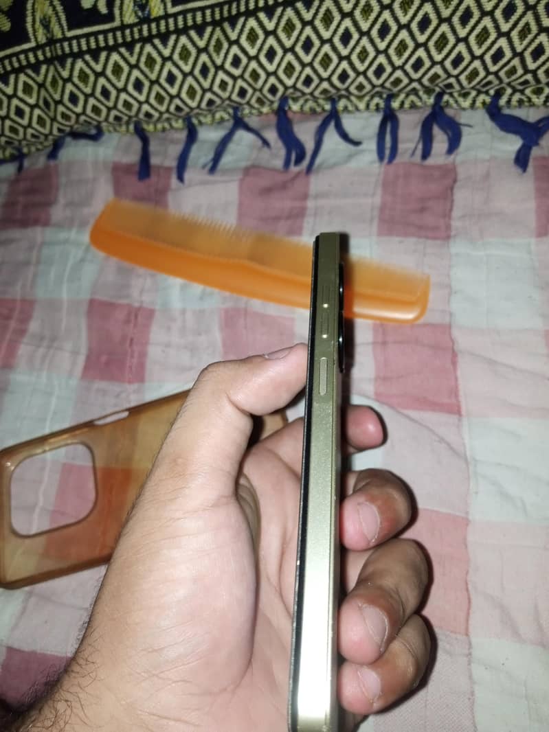 Tecno Spark Go 1