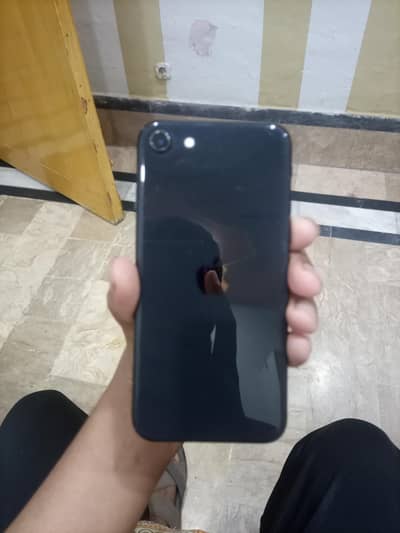 Apple iPhone SE 2020 With Box