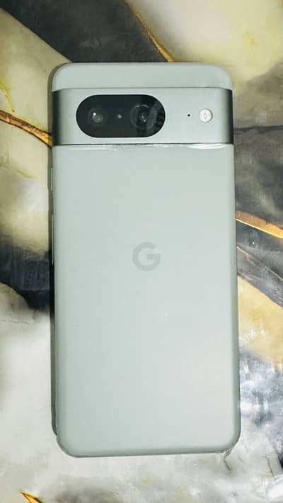Google Pixel 8